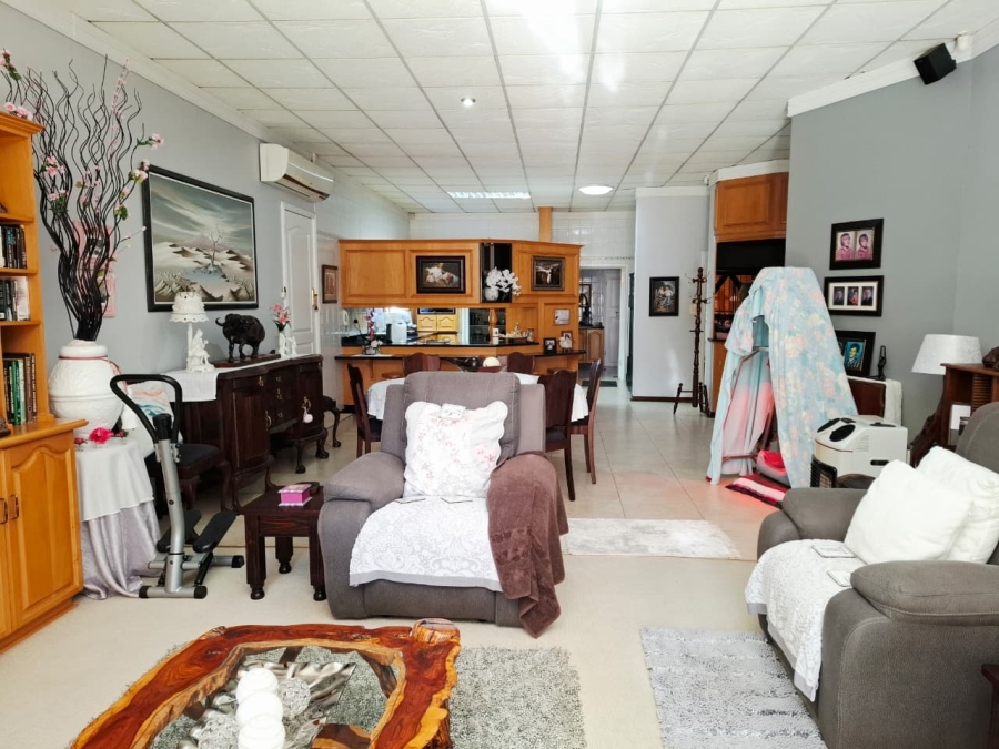 Commercial Property for Sale in Westdene Free State